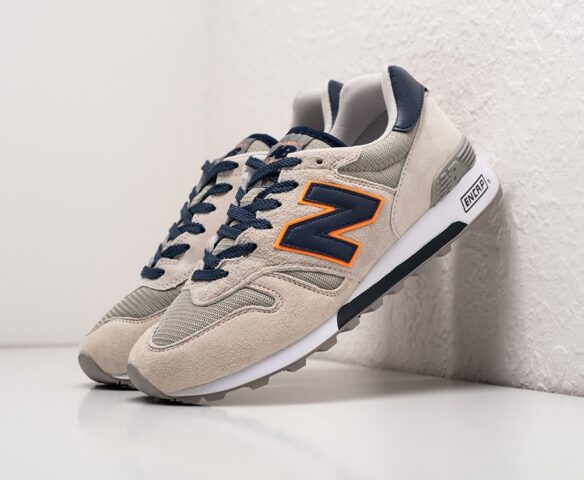New Balance 1300 beige