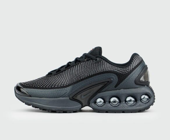 Nike Air Max Dn Black