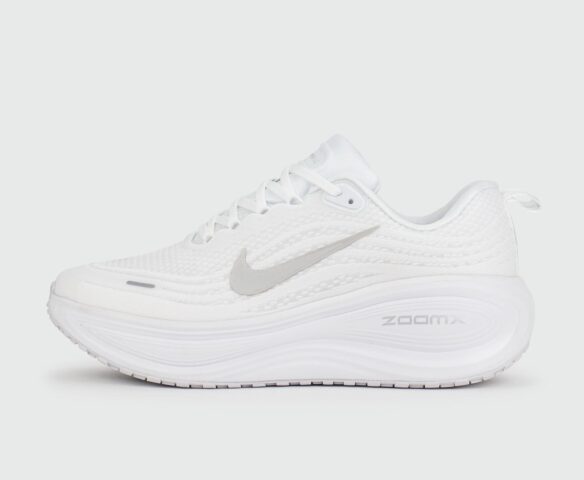 Nike Vomero 18 White