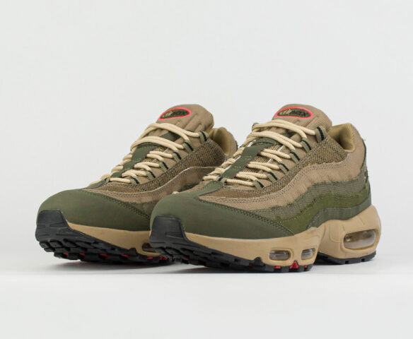 Nike Air Max 95 Medium Olive. Вид 2