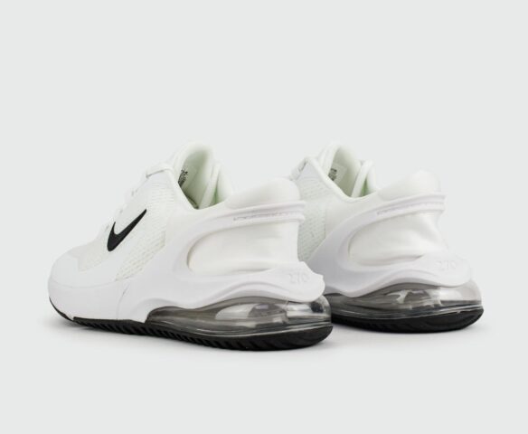 Nike Air Max 270 GO Triple White. Вид 3