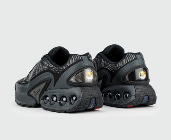 Nike Air Max Dn Black. Вид 3