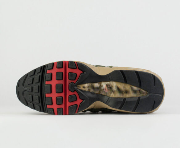 Nike Air Max 95 Medium Olive. Вид 4