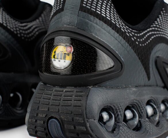 Nike Air Max Dn Black. Вид 6